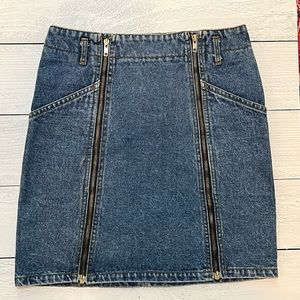 VINTAGE Jordache denim mini skirt size 9 10